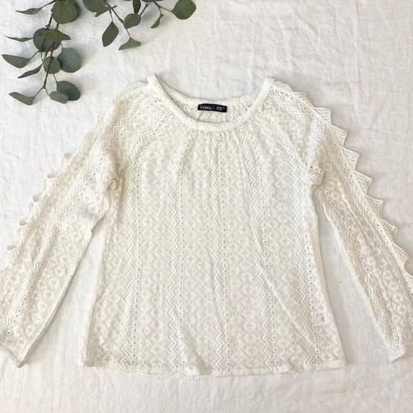 Gypsy 05 Global Village Embroidered Top - Picture 8 of 15